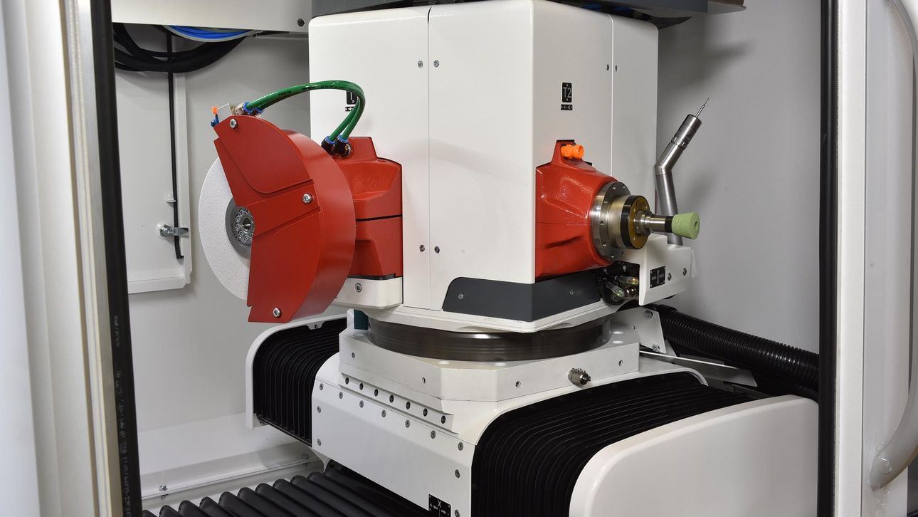 S141 Radius UNITED GRINDING