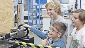 [Translate to English:] Hector Kinderakademie